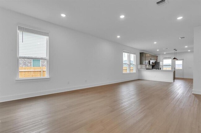 Building Photo - 368 Bridge Deck Lp
