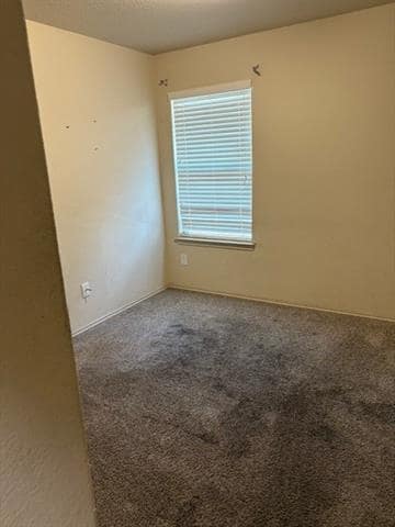 Building Photo - 21114 Kirkland Woods Dr