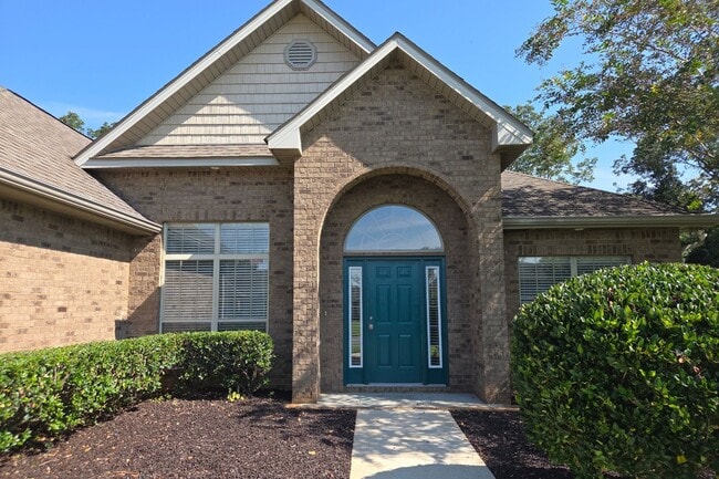 Building Photo - Spacious 4-Bedroom Rental in Daphne School...