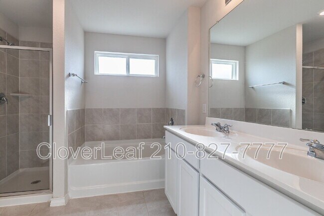 Building Photo - 22142 Pivot Point