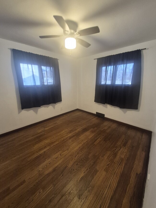 Building Photo - 28 Barto Dr