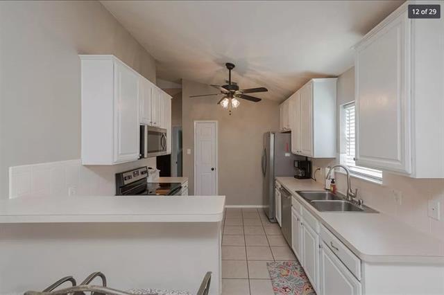 Building Photo - 6112 Moor Hen Drive
