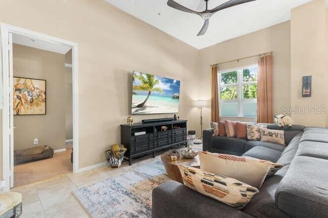 Building Photo - 403 S Sapodilla Ave