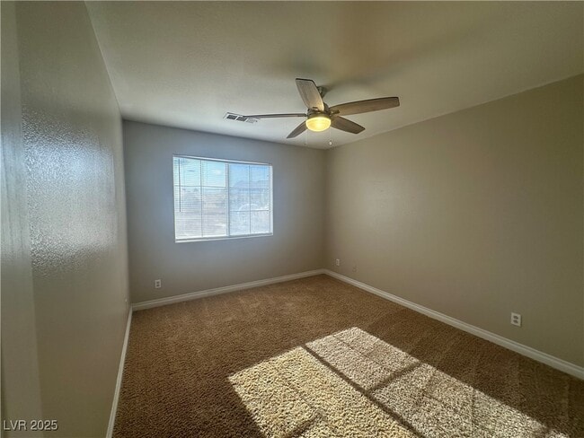 Building Photo - 3916 Varallo St