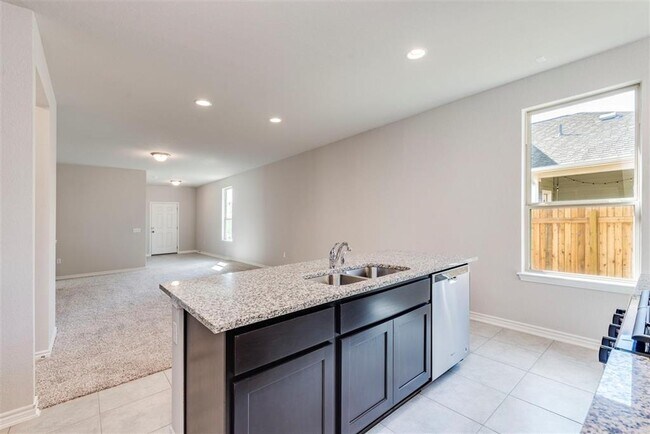Building Photo - 1307 Ambler Dr