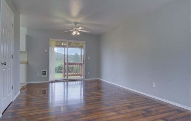 Building Photo - 1641 Bowmont Ave