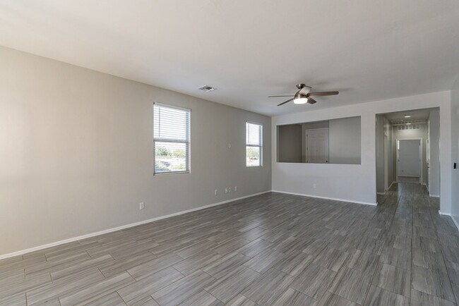 Building Photo - Gladden Farms Home