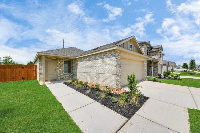 Building Photo - 27438 Sweetwater Bay Dr