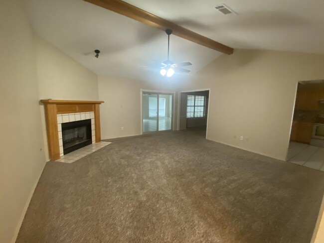Building Photo - 8604 Timberlyn Way