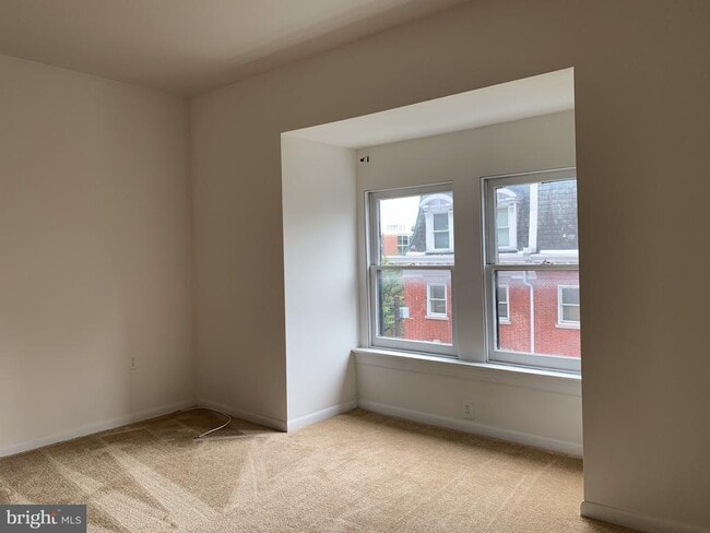 Building Photo - 1205 Locust St