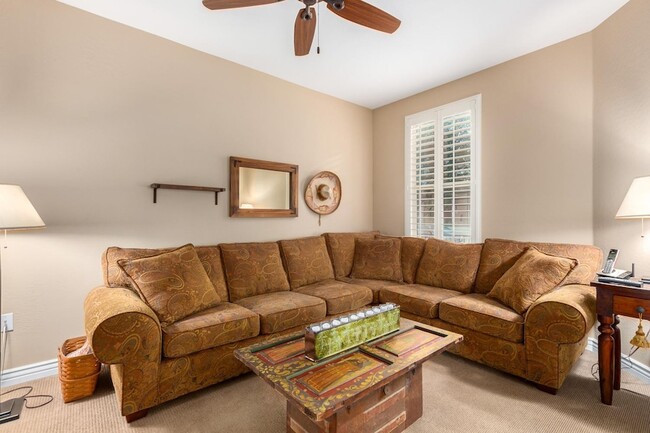 Building Photo - 2425 W Bronco Butte Trl