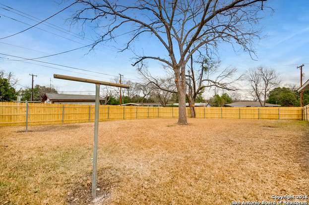 Building Photo - 411 Dresden Dr