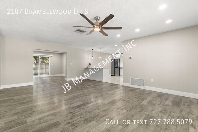 Building Photo - 2187 Bramblewood Dr S