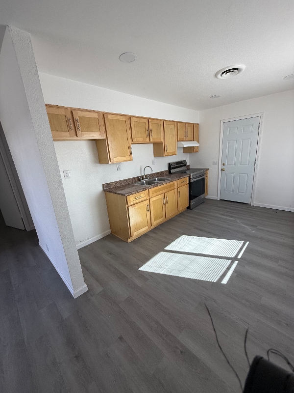 Building Photo - 274 E California St