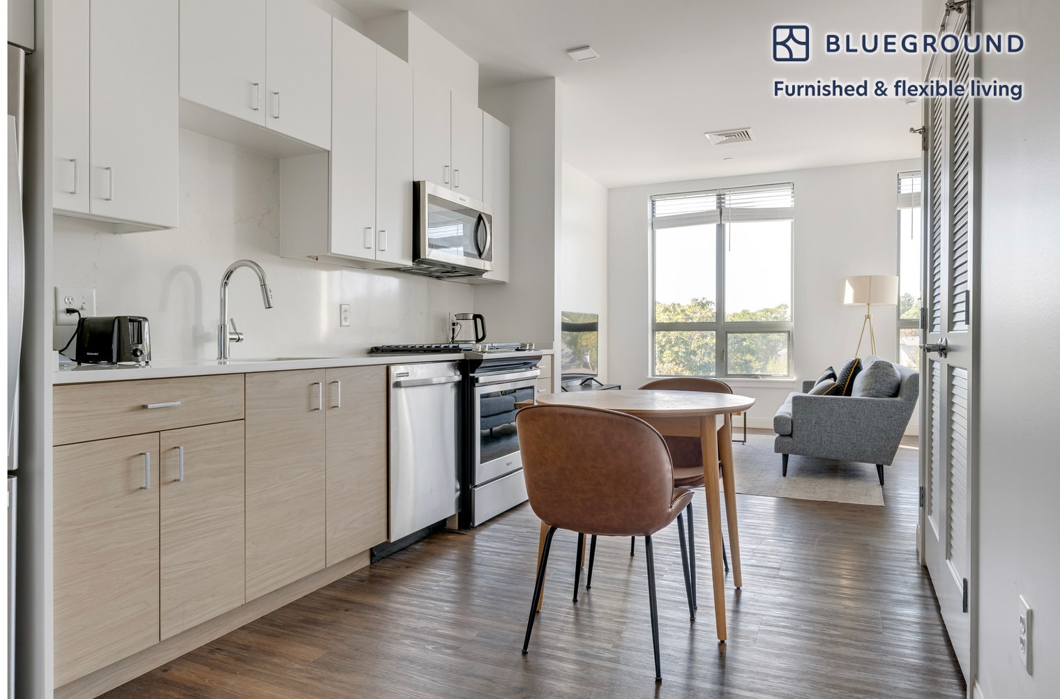 Building Photo - 845 Washington St