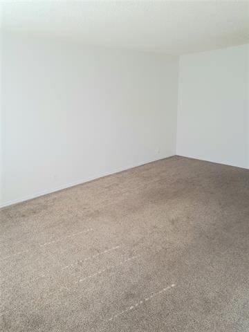 Building Photo - 955 Roaring Springs Rd