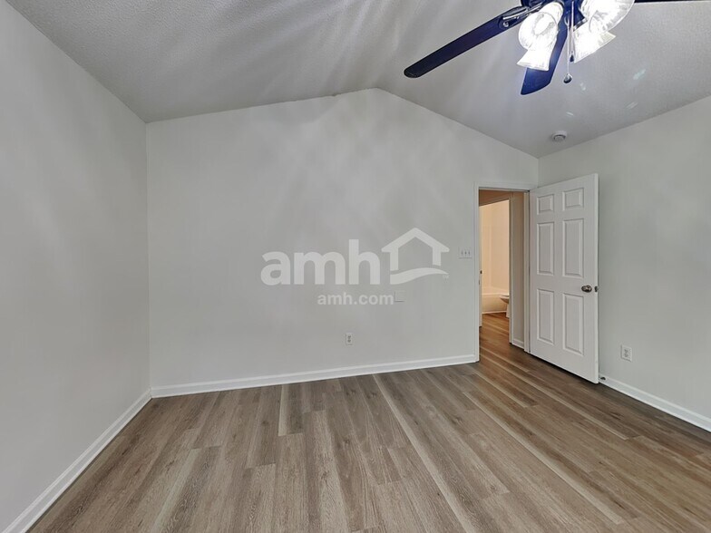 Building Photo - 5548 Timbertop Ln