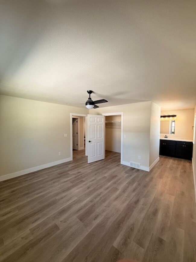 Building Photo - 2710/2712 16th St S