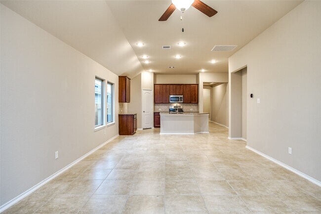 Building Photo - 20222 Rainflower Bay Ln