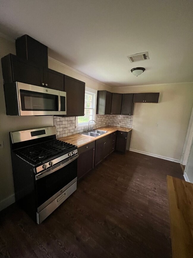 Building Photo - Adorable home in Shreveport
