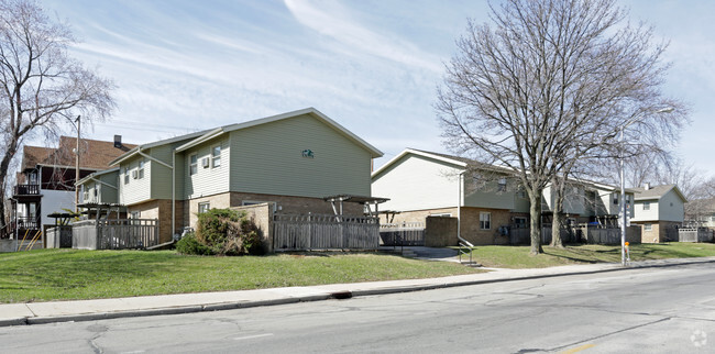 Building Photo - Mckinley Gardens Apartments