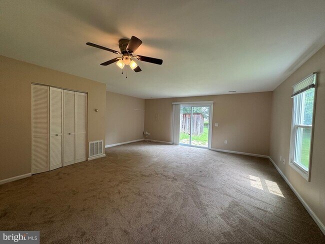 Building Photo - 10601 Greta Lynn Ct