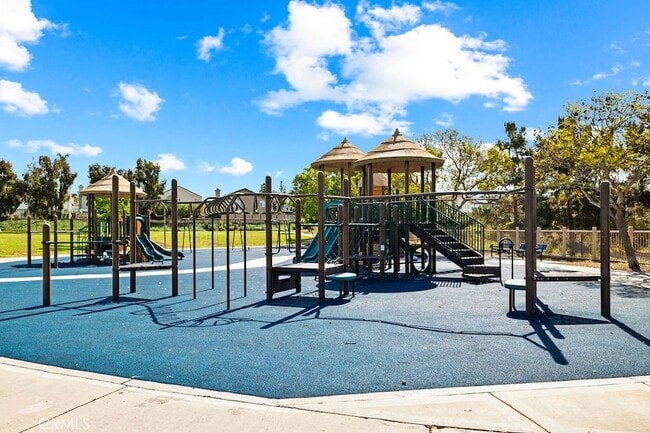 Building Photo - 27976 Milt Cir