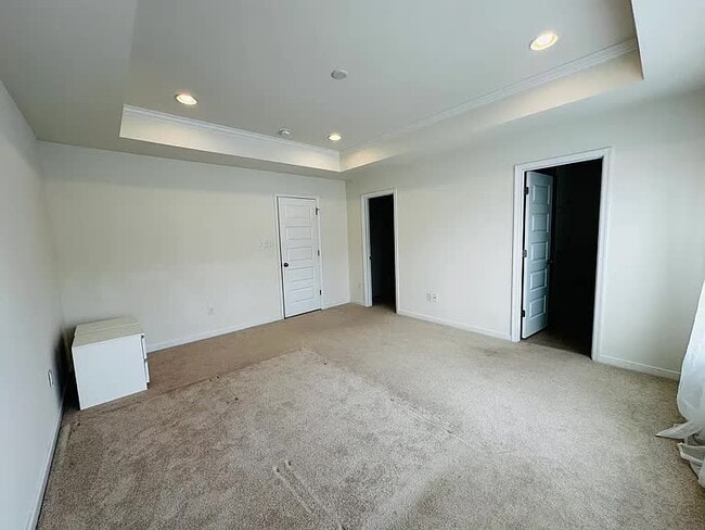 Building Photo - 5604 Benoni Ct