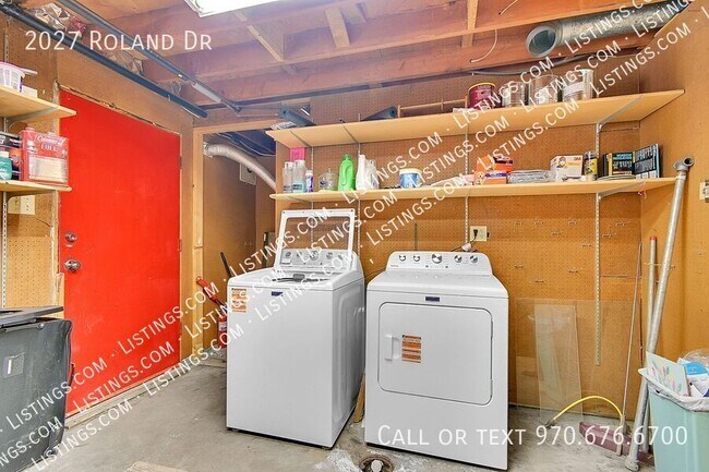 Building Photo - 2027 Roland Dr