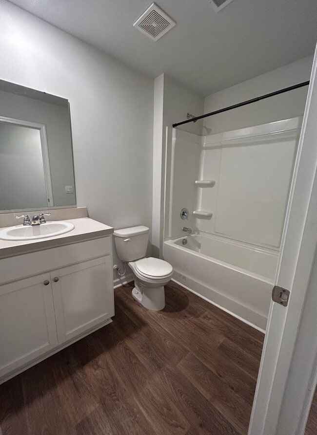 Building Photo - *Move in Special*  Spacious 3BR/2BA home in the Carnes area!