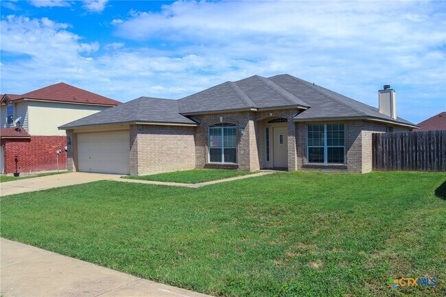 Building Photo - 1805 Lobrecht Ct