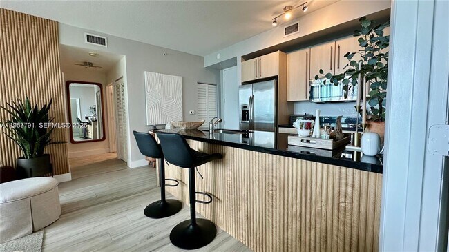 Building Photo - 79 SW 12th St