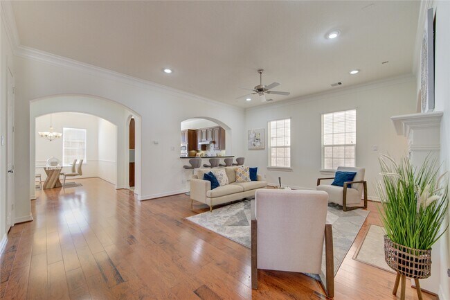 Building Photo - 14467 Basalt Ln