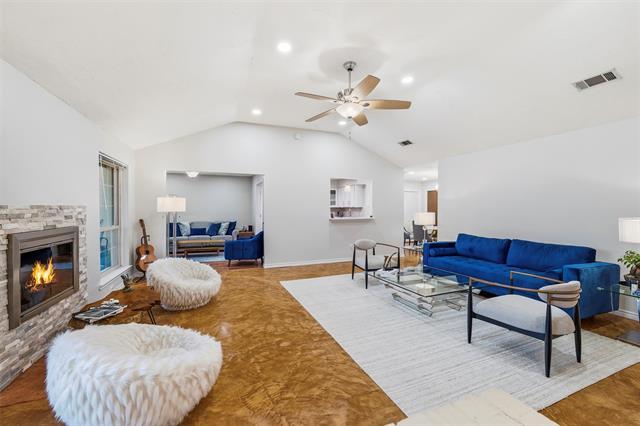 Building Photo - 1117 Glyndon Dr