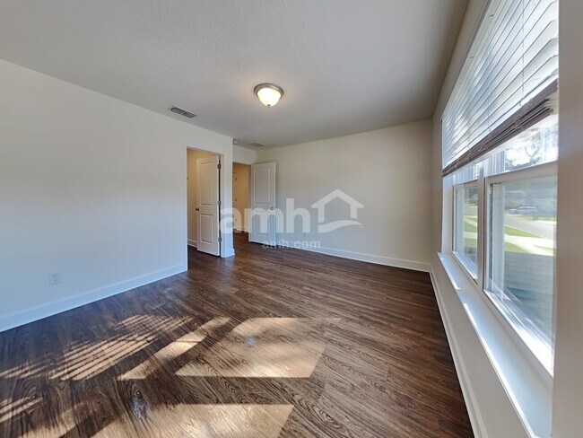 Building Photo - 3044 Eagle Bluff Way