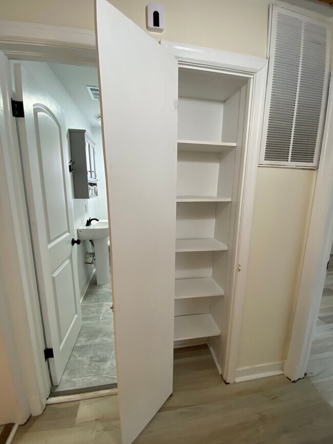 Hallway Closet - 1902 N 19th St