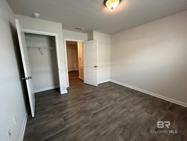 Building Photo - 20866 Petal Dr