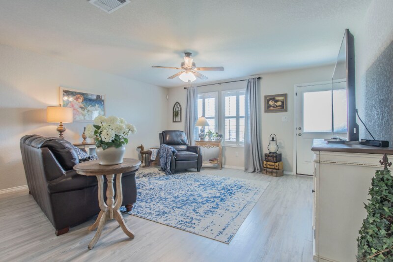 Building Photo - 2527 Pechora Pipit