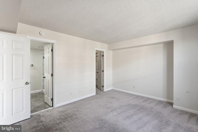 Building Photo - 1200 Braddock Pl