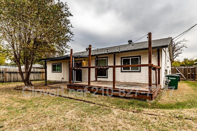 Building Photo - 7627 Pipers Swan St