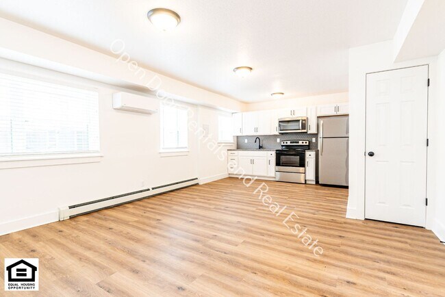 Building Photo - 1823 Griswold Dr