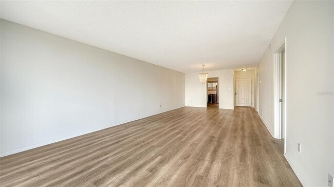 Building Photo - 301 S Gulfstream Ave