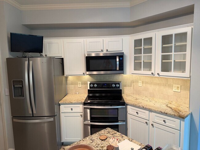 Building Photo - The Preserve at Indigo Run - First Floor with Garage and Screened Porch!