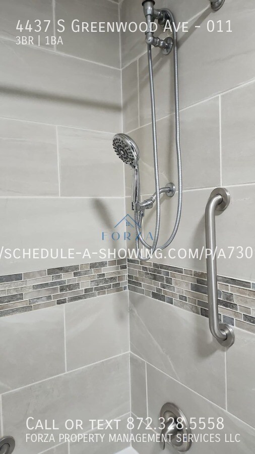 Building Photo - 4437 S Greenwood Ave