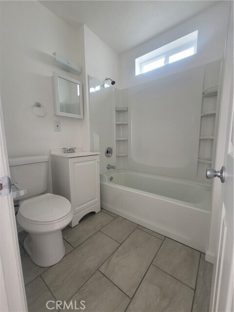 Building Photo - 545 N 2nd St