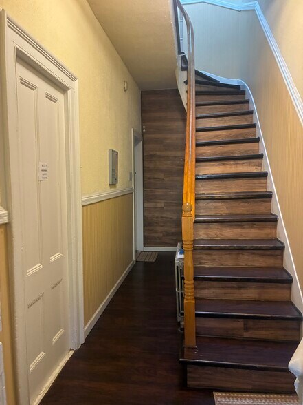 Building Photo - 1634 Summerfield St