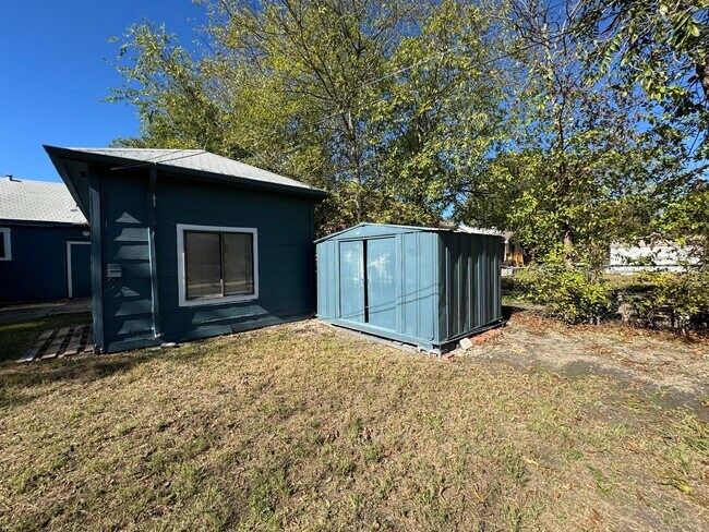 Building Photo - 5-Bedroom Home for Rent in Temple - *Save $255/Month!*