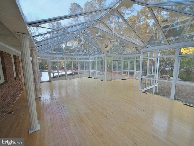 Building Photo - 600 Glenside Rd