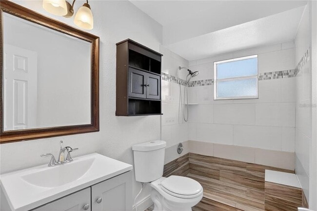 Building Photo - 8071 Rhea Cir
