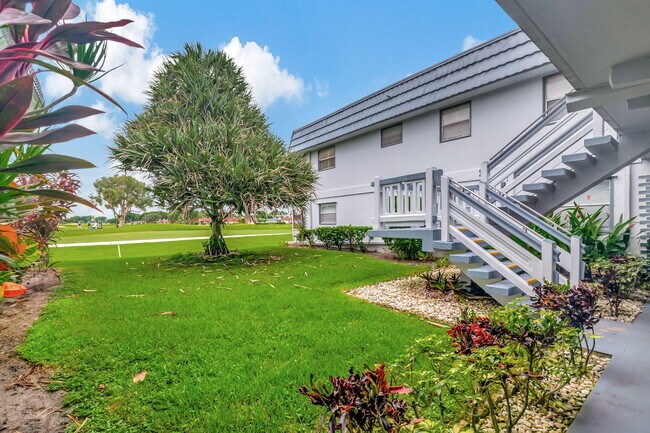 Building Photo - 288 Tuscany Ln